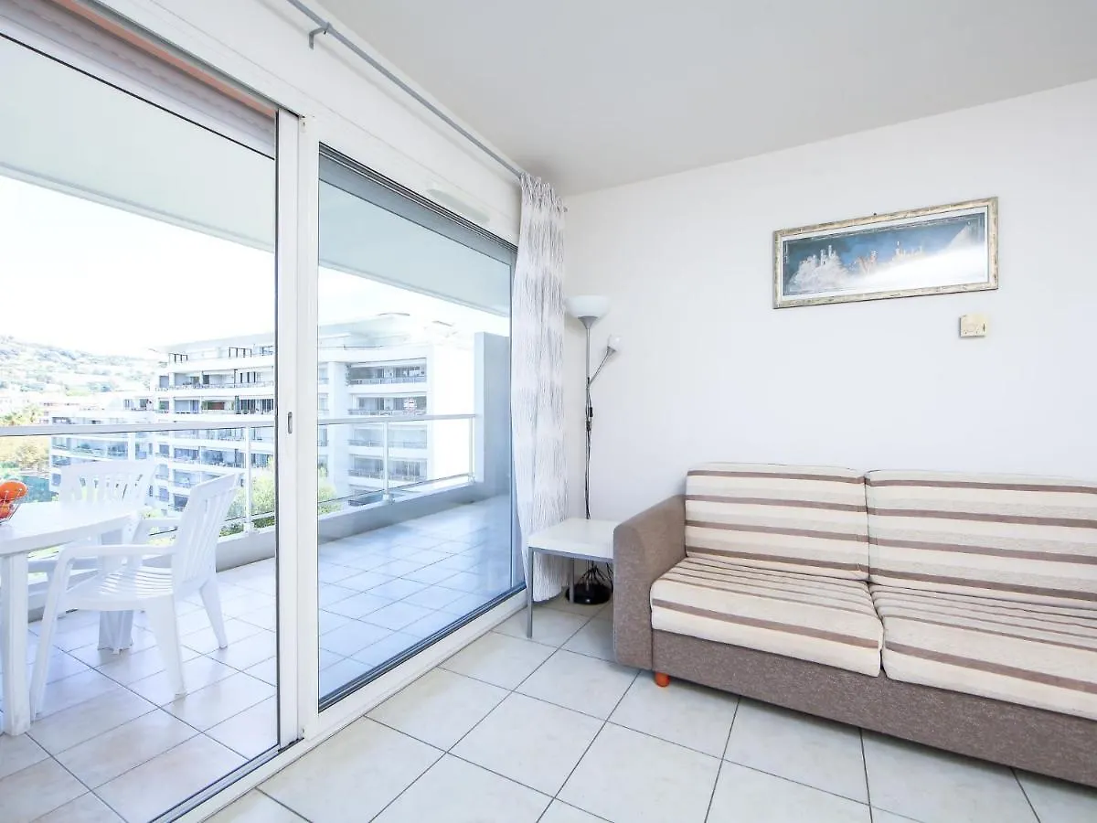 Apartment Casta Diva-2 Cannes 0*,  Francie